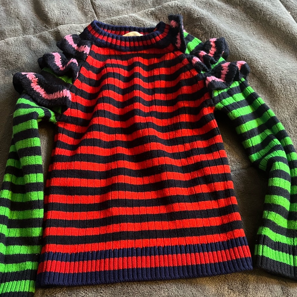 Gucci authentic girls sweater